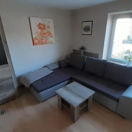 Grosse In Tungendorf Mit Grill * Neumünster